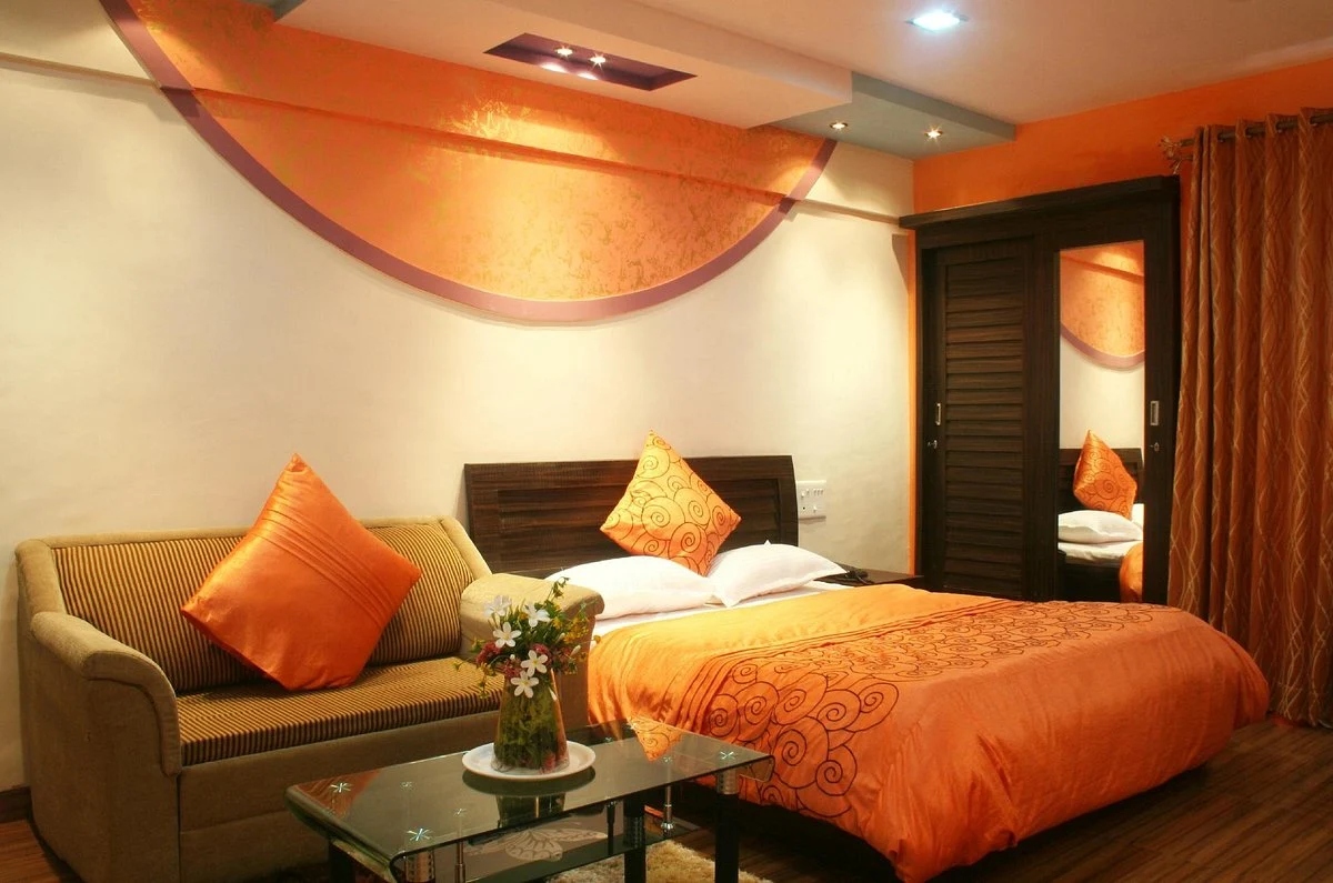 Gallery 2