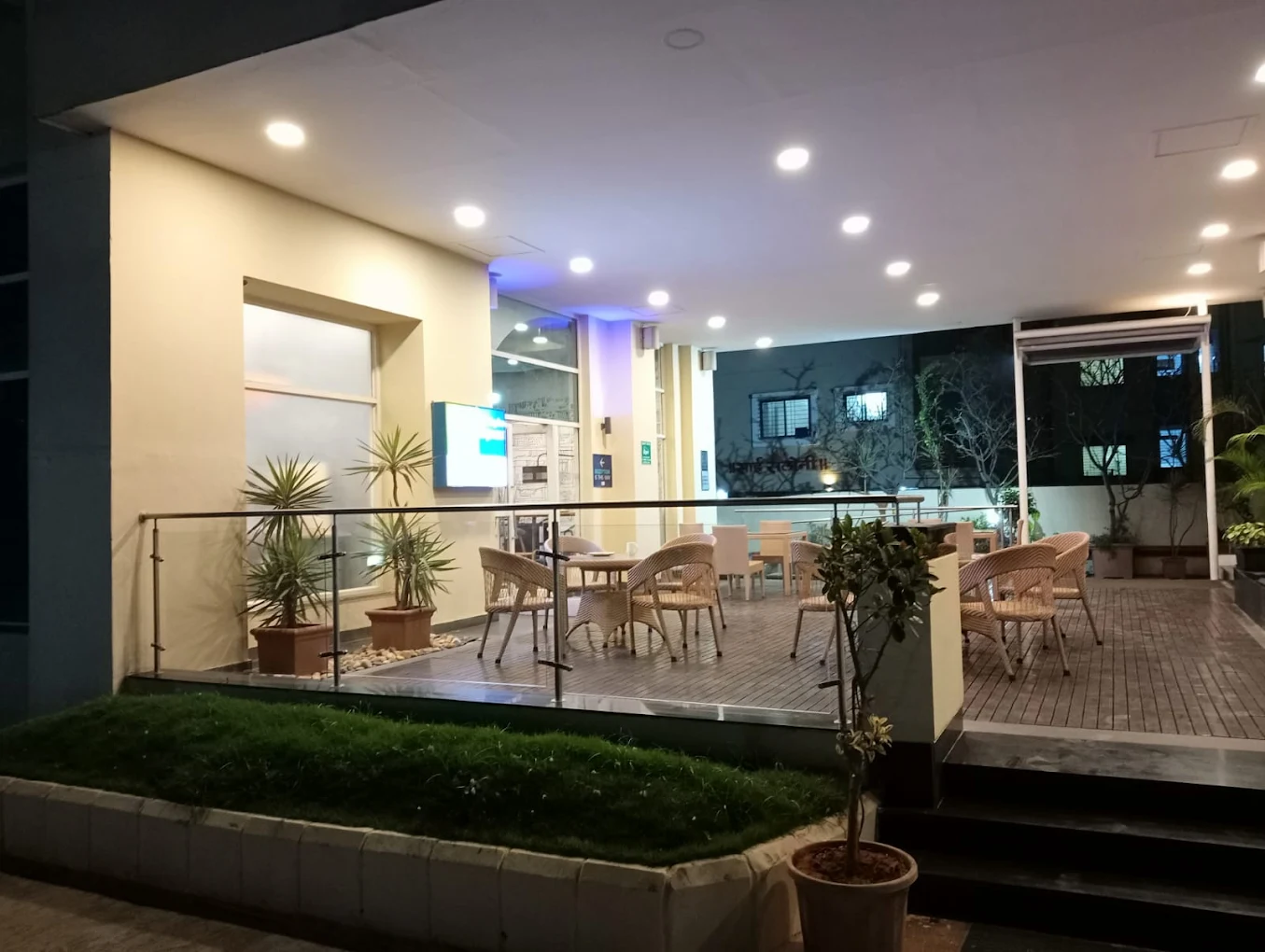 Gallery 2